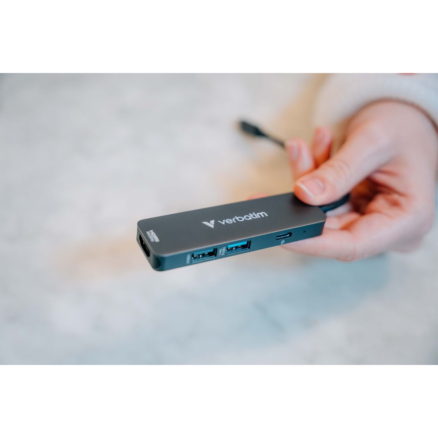 Verbatim USB-C Essentials Multi- Port Hub 4 Port            32155