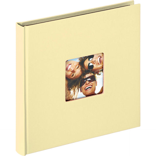 Walther Fun cream          18x18 30 black Pages book bound FA199H