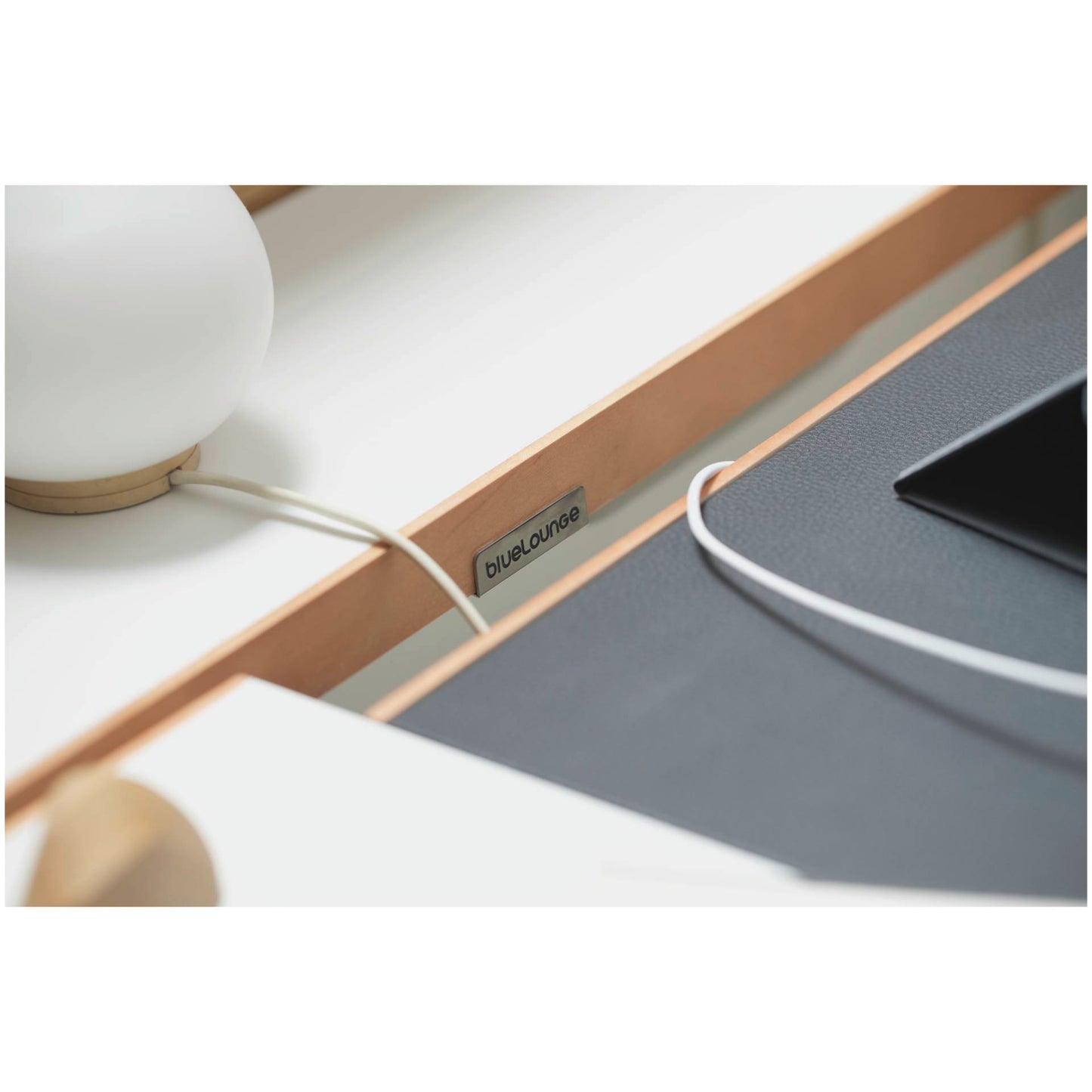 Bluelounge StudioDesk 2