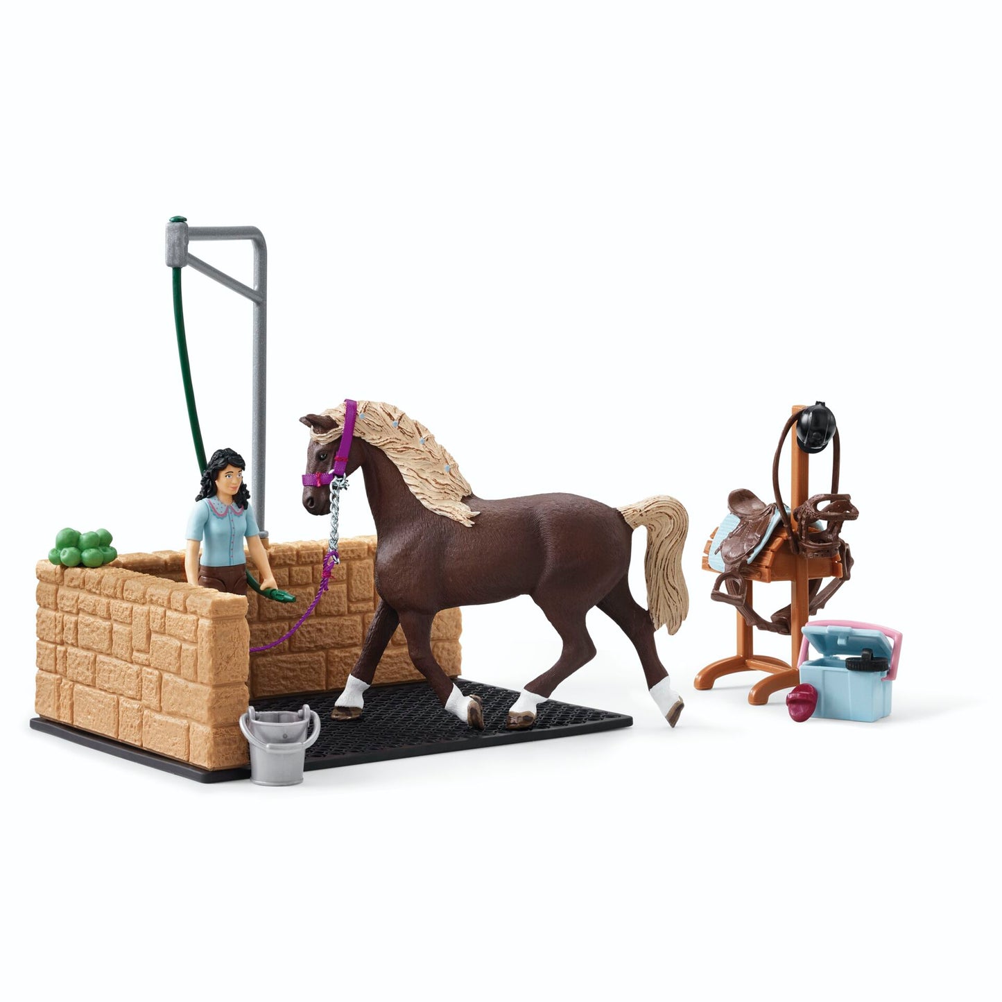 Schleich Horse Club    42438 Washing Area with Emily & Luna