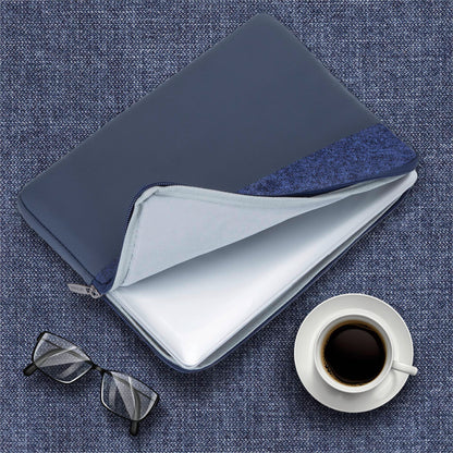 Rivacase 7903 Laptop Sleeve 13.3  blue