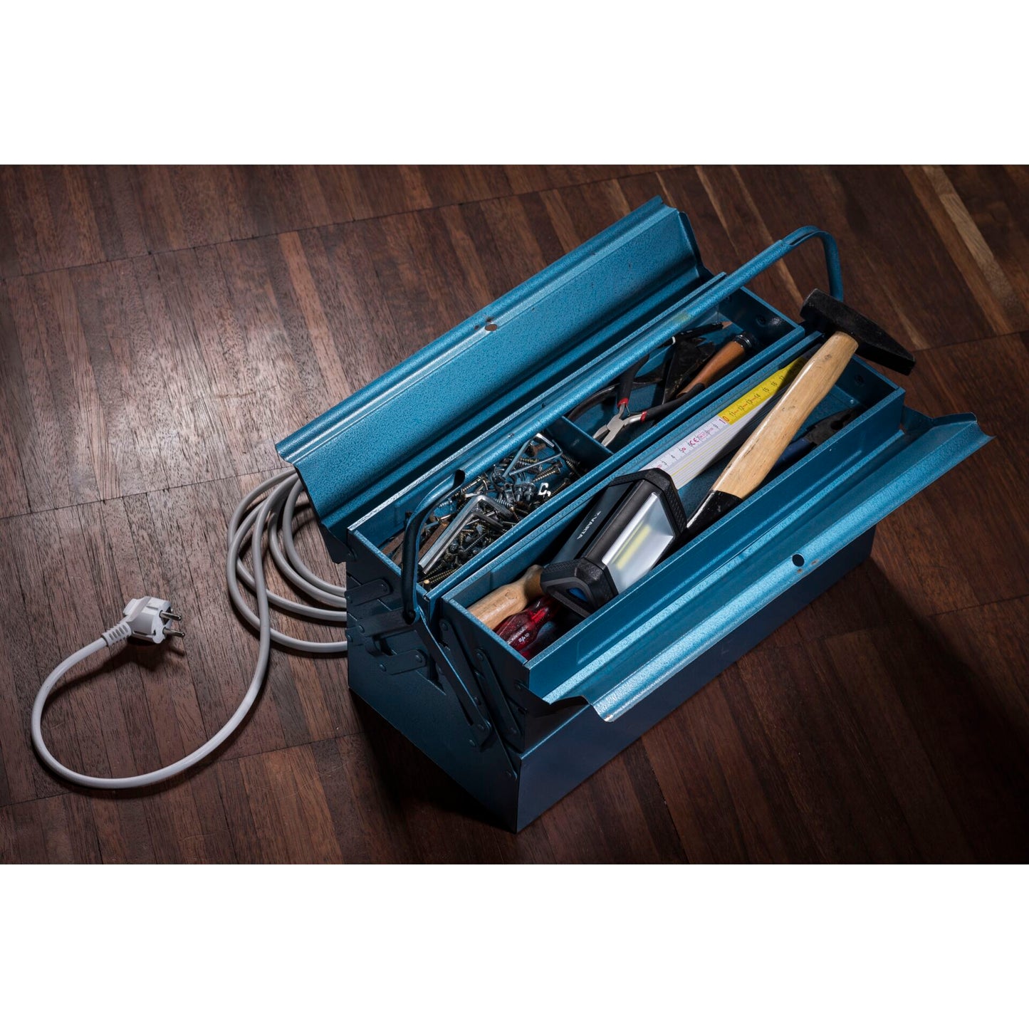 Varta Work Flex Aera Light incl. 3 x AA Batteries