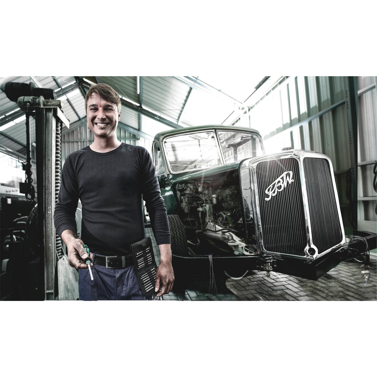 WERA Kraftform Kompakt 60 Pouch with 89 mm-long bits