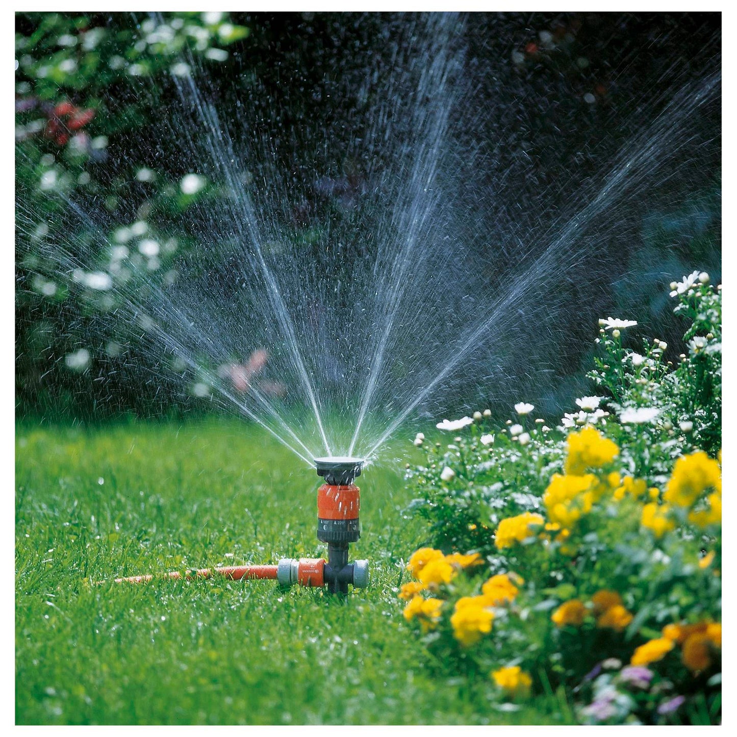 Gardena Circular Sprinkler Vario with Spike