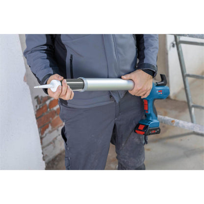 Bosch GCG 18V-600 Cordless Caulk Gun
