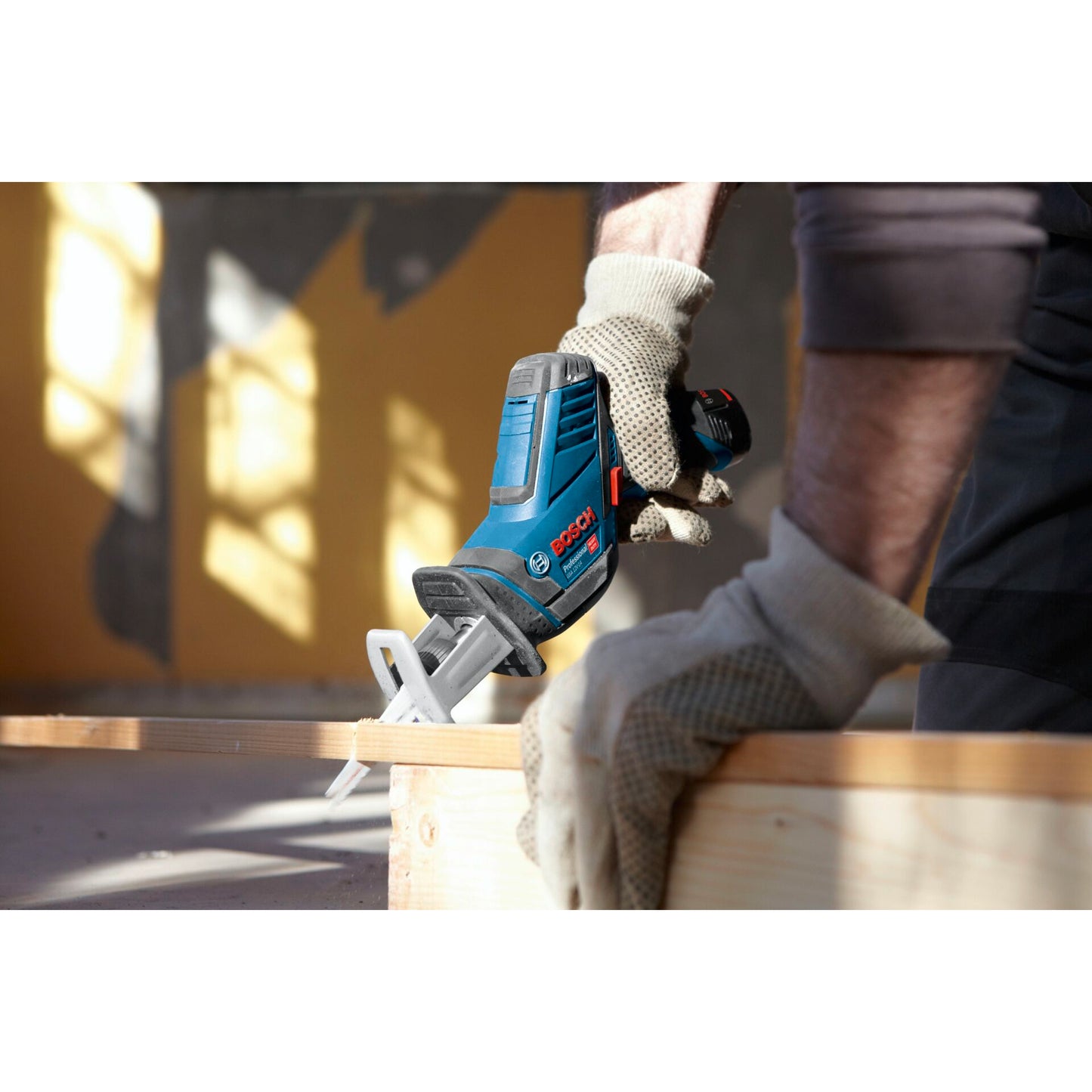 Bosch GSA 12V-14 Cordless Saber Saw incl. 2 Batteries + Charger