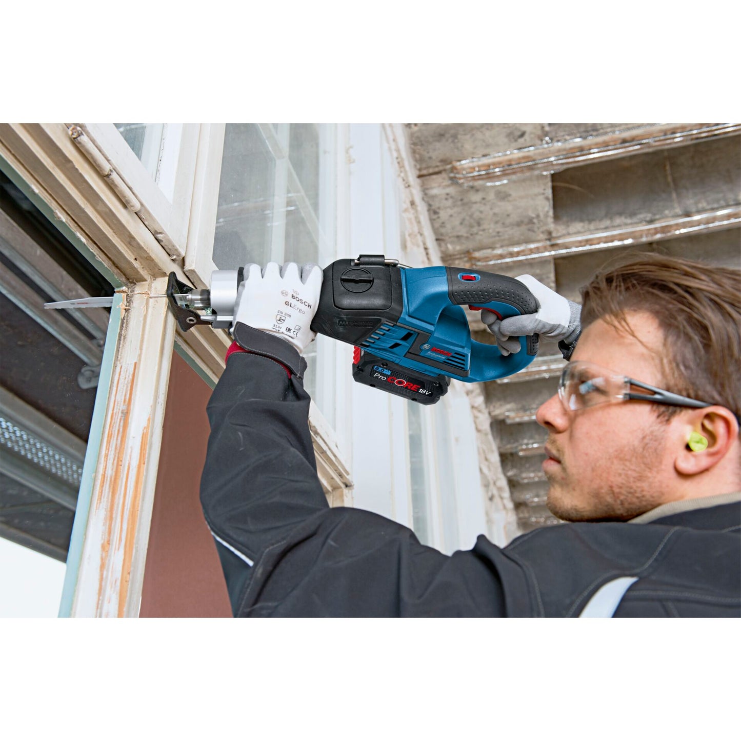 Bosch GSA 18V-32 Cordless Saber Saw