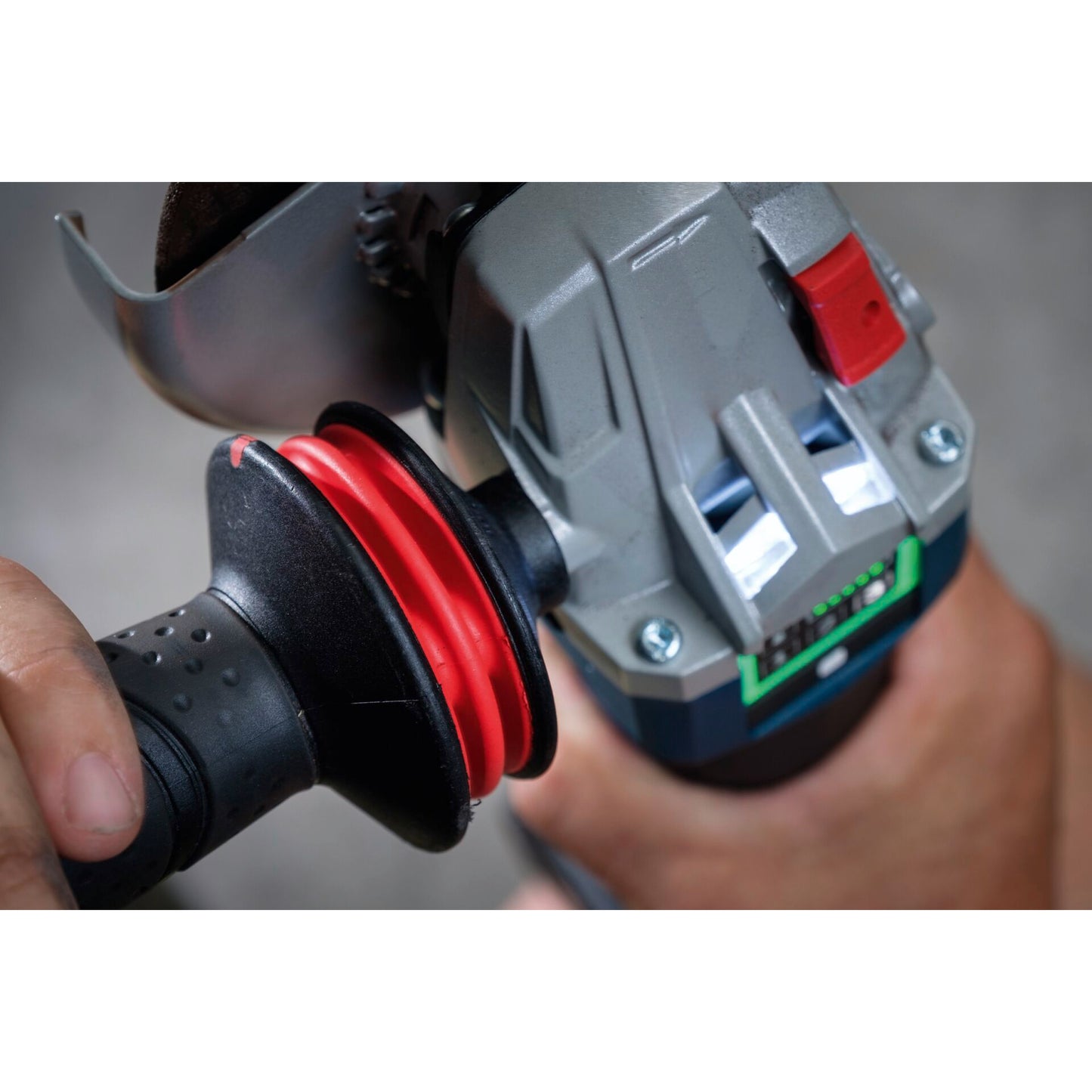 Bosch GWS 18V-10 SC, 150mm Cordless Angle Grinder
