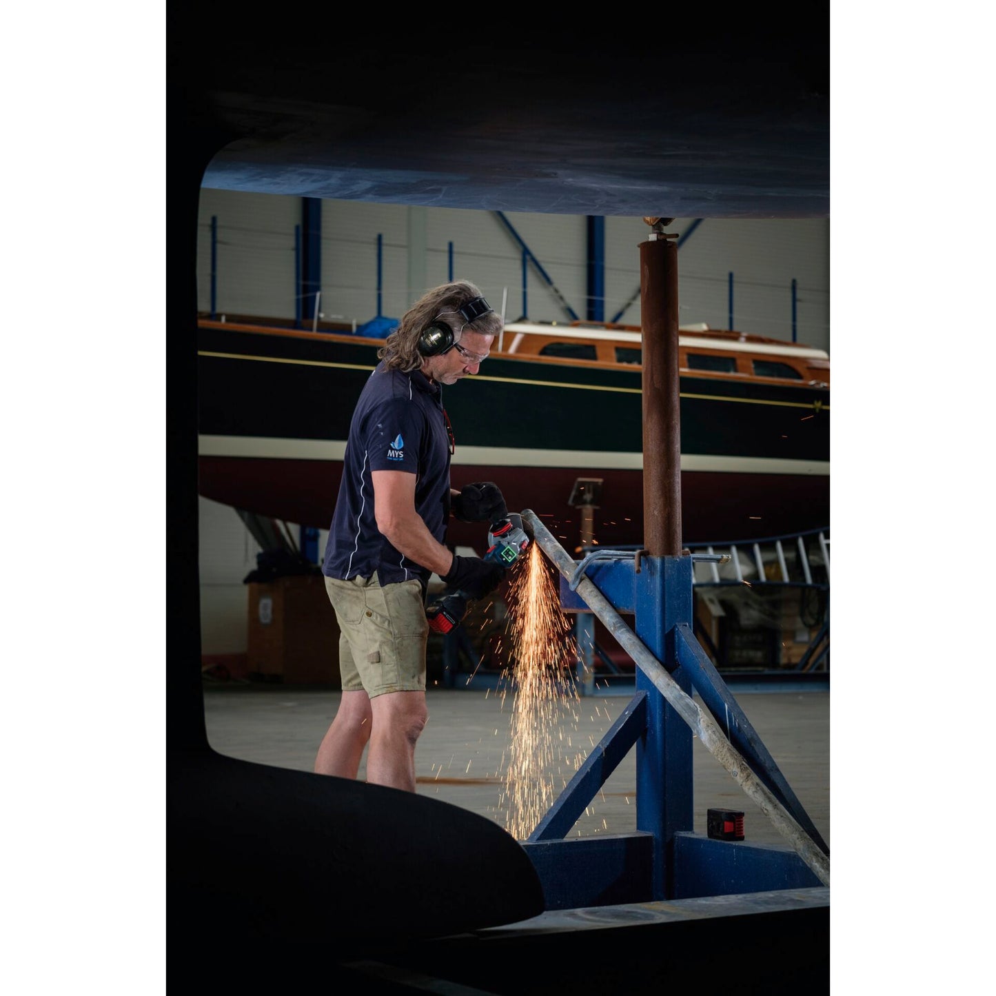 Bosch GWS 18V-10 SC, 150mm Cordless Angle Grinder