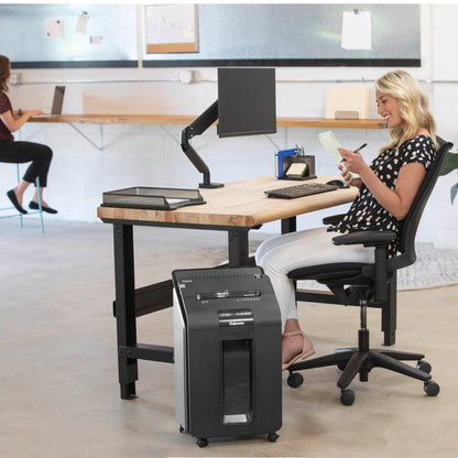 Fellowes Automax 100M Autofeed Paper shredder