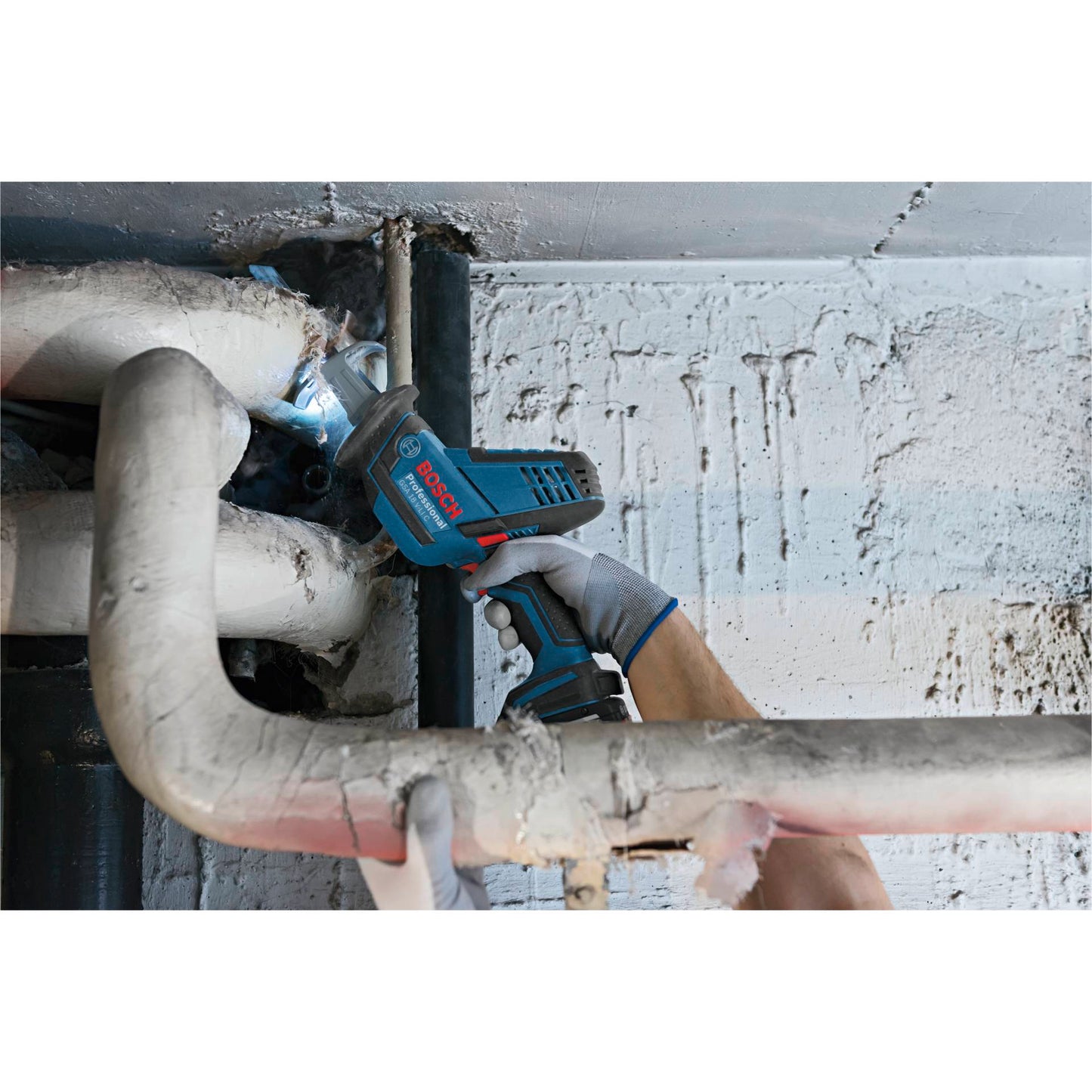 Bosch GSA 18V-LI C Cordless Saber Saw