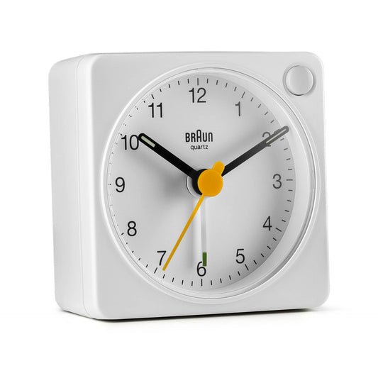 Braun BC 02 XW quartz alarm white with light switch