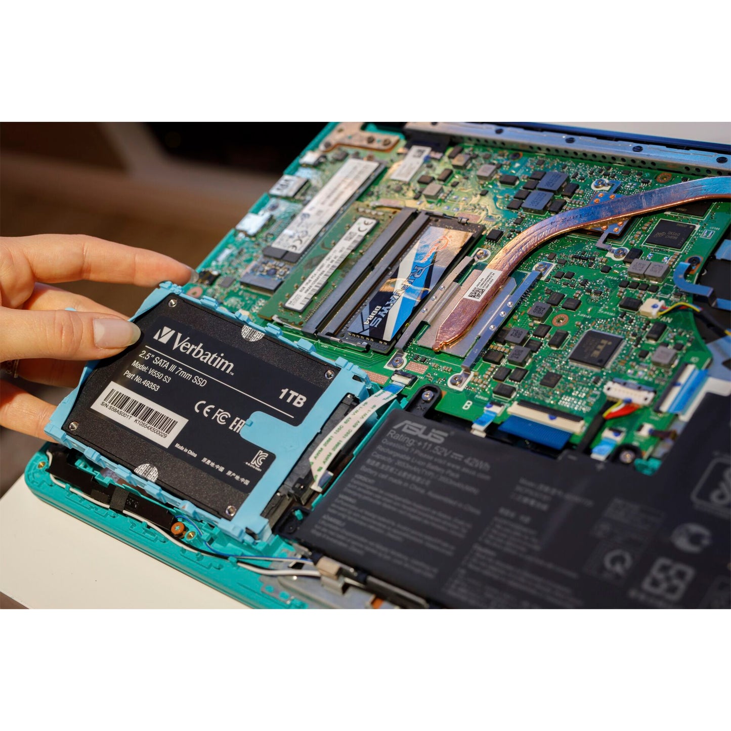 Verbatim Vi550 S3 2,5  SSD   1TB SATA III                   49353