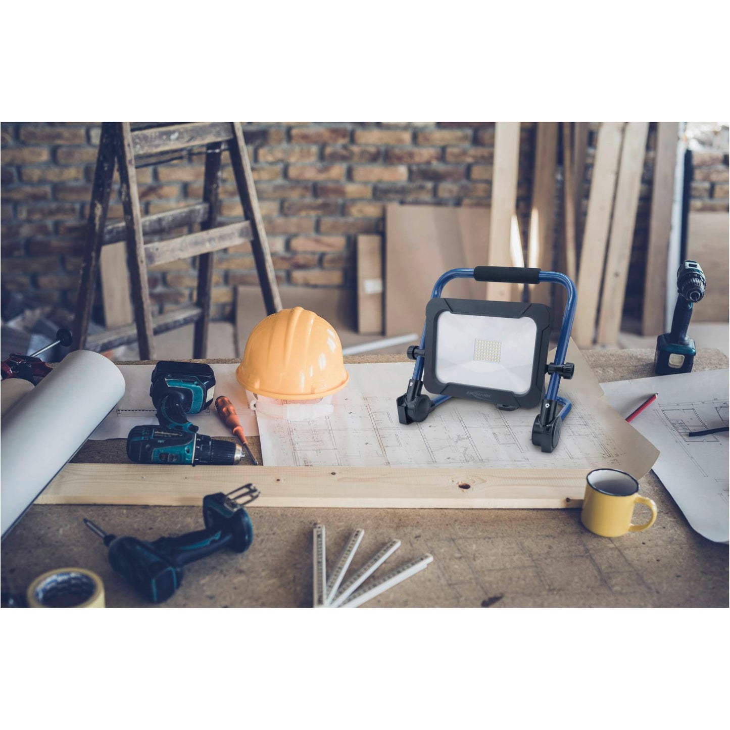 Ansmann FL2400R 30W/2400lm Luminary LED cordless spotlight