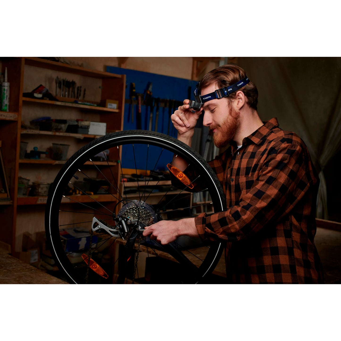 Varta Work Flex Motion Sensor H20 headlamp / motion sensor