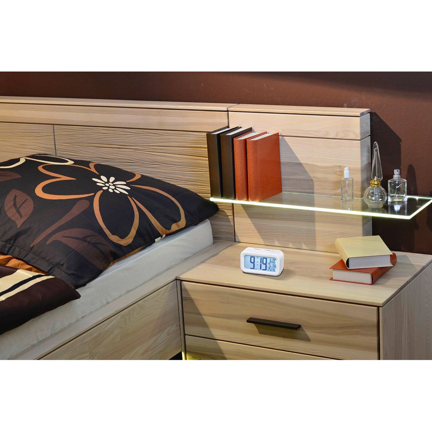 Hama Alarm Clock RC 660 white