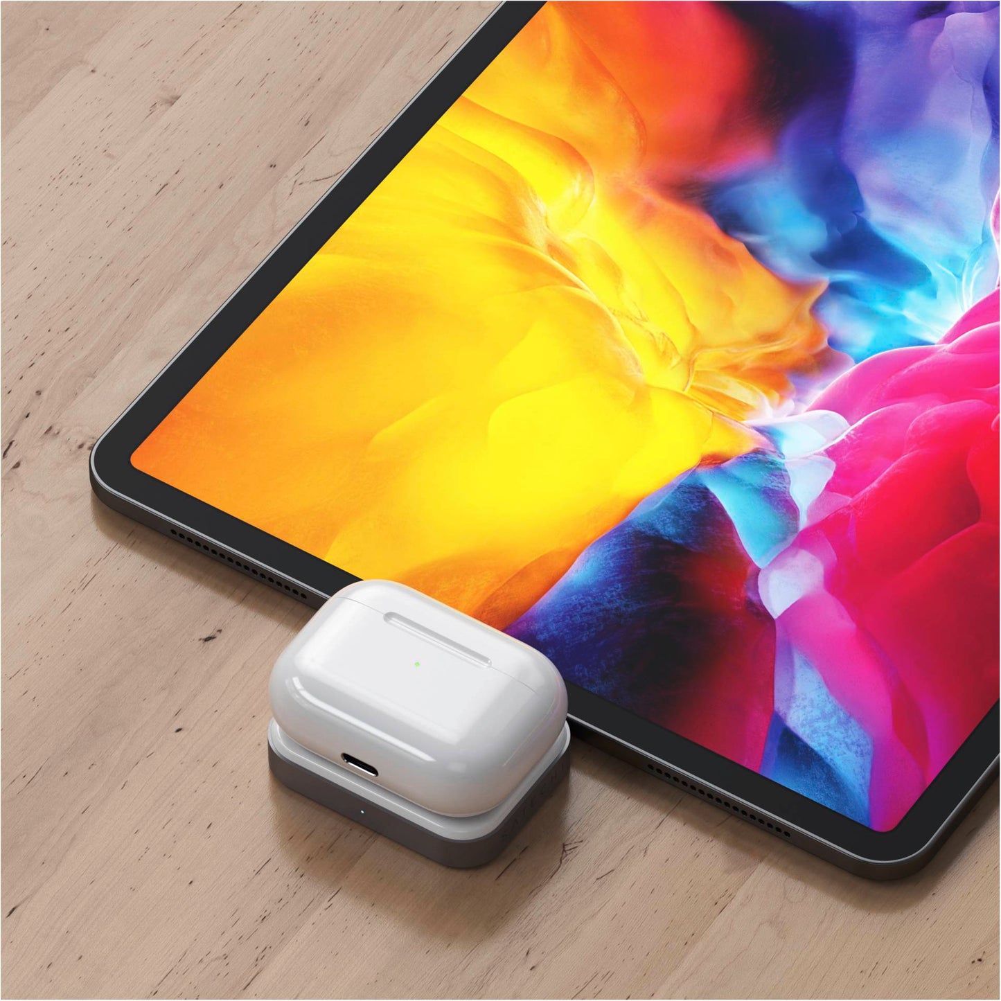 Satechi USB-C Wireless Charging Dock for AirPods