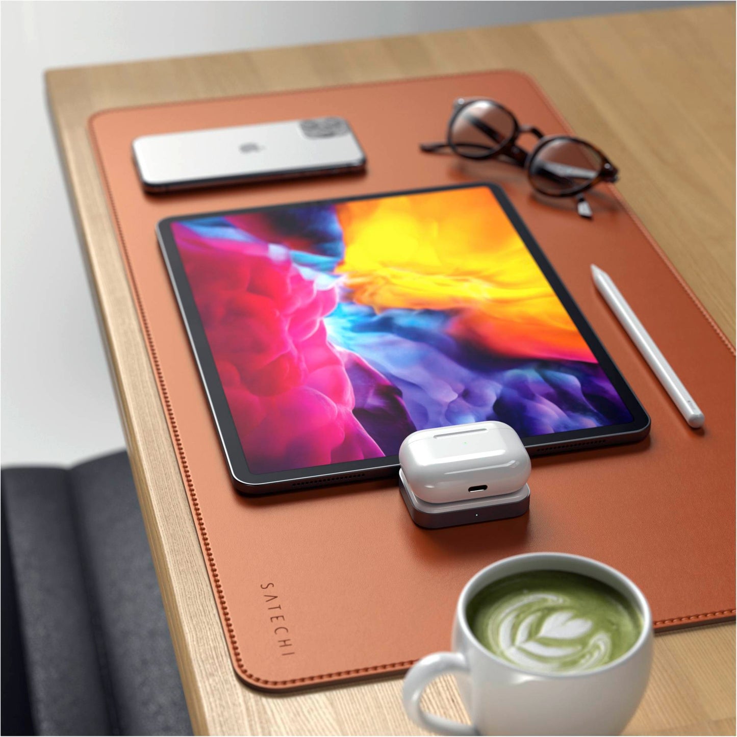 Satechi USB-C Wireless Charging Dock for AirPods