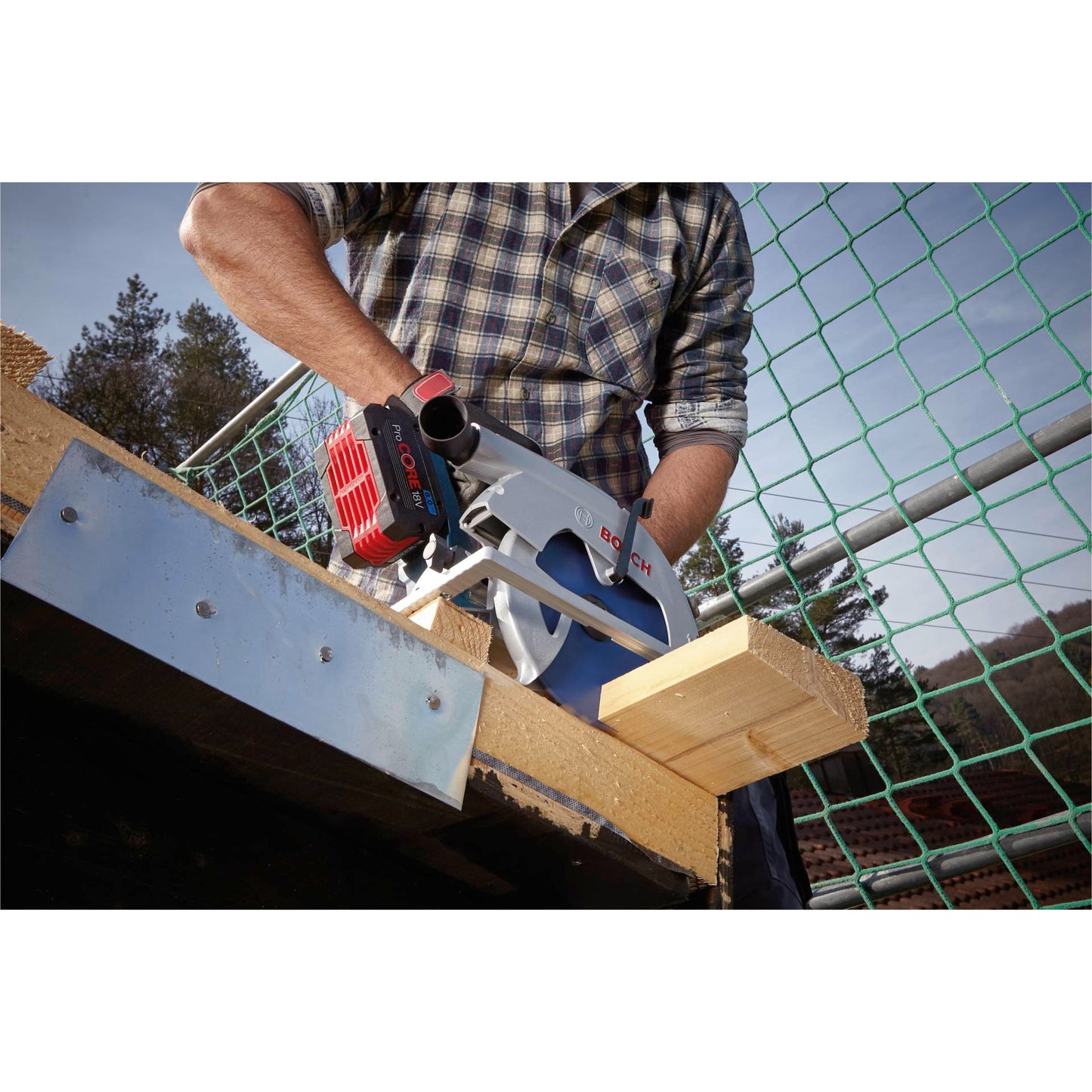 Bosch GKS 18V-68 GC CLC cordless circular saw