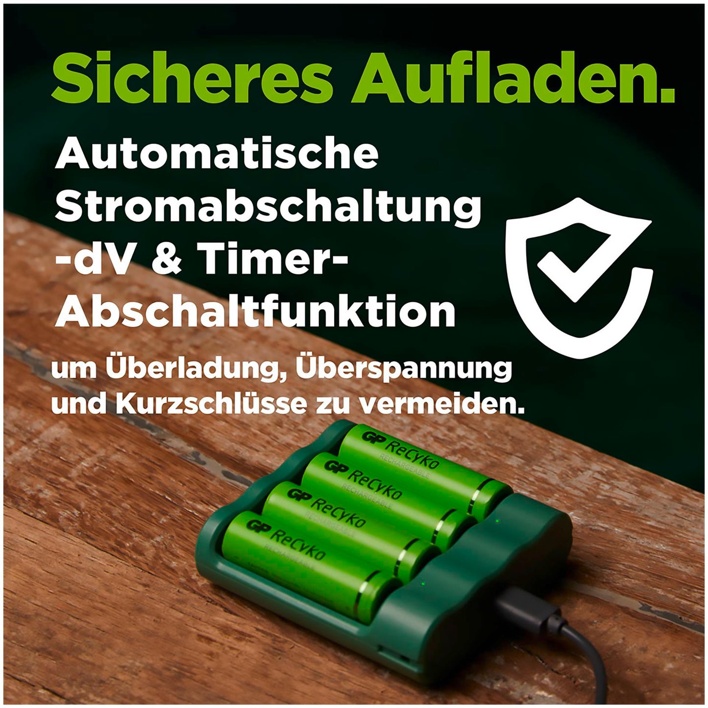 GP ReCyko B4D45 4-fold LCD 4Port Docking St. + 4x AA NiMh 2100mAh