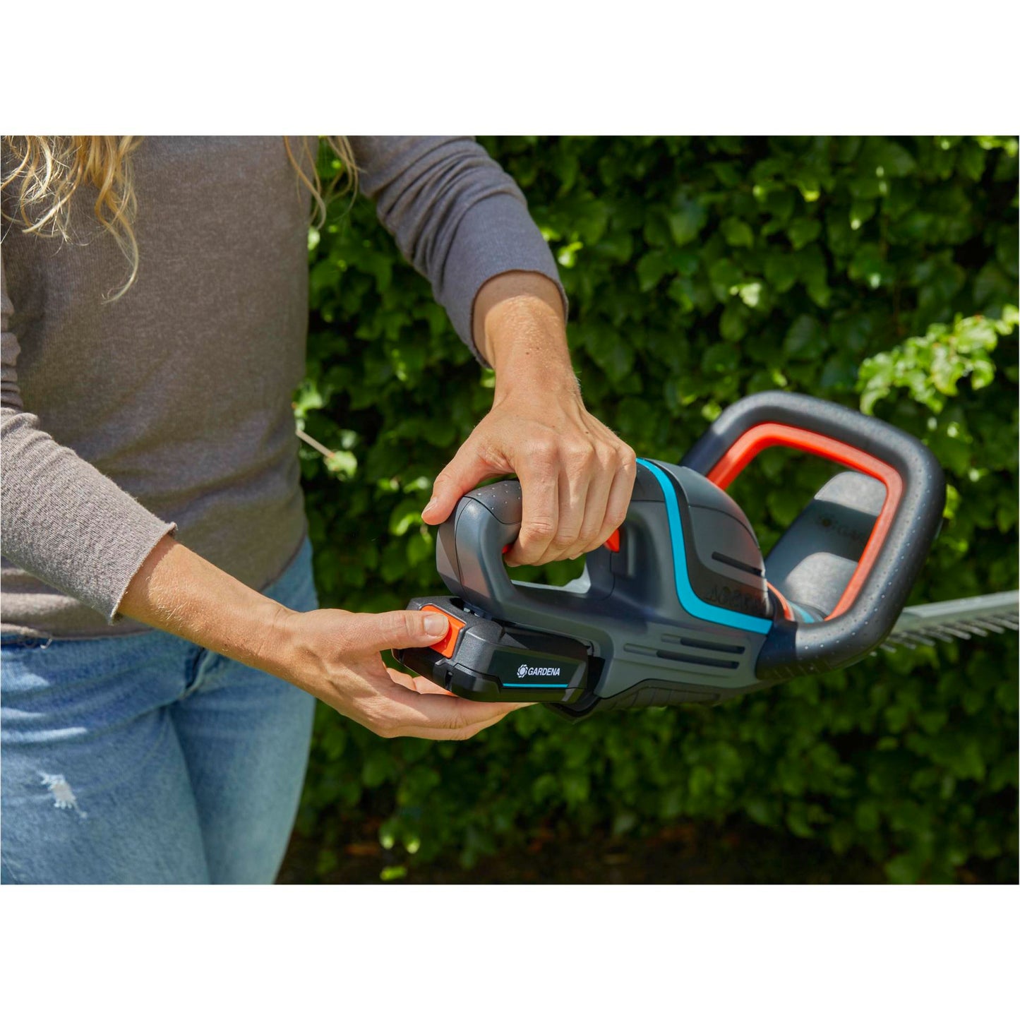 Gardena Hedge Trimmer Comfort Cut 50/18V-P4A Ready-To-Use Set