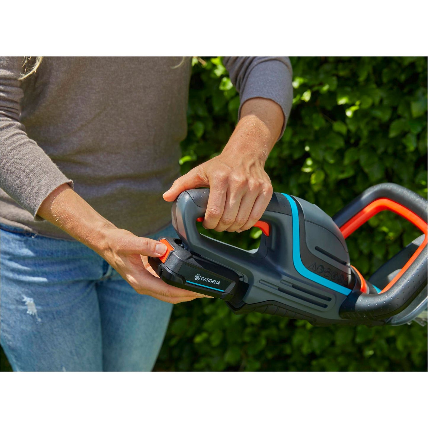 Gardena Hedge Trimmer Comfort Cut, 60 18V-P4A Ready-To-Use Set