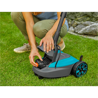 Gardena cordless lawn mower HandyMower 22/18V P4A Set