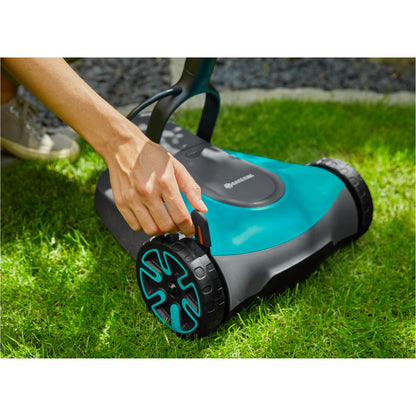 Gardena cordless lawn mower HandyMower 22/18V P4A Set