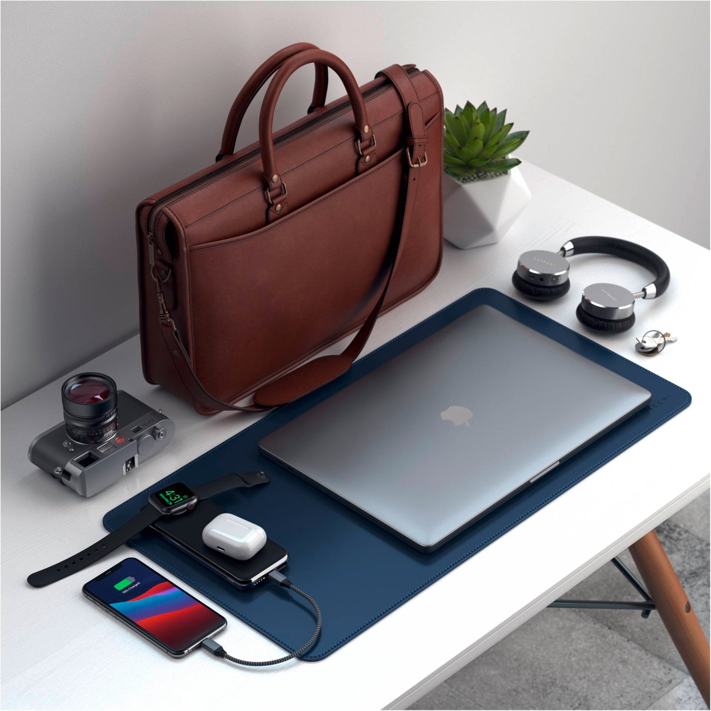 Satechi Quatro Wireless Power Bank 10000 mAh