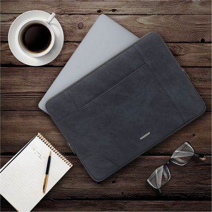 Rivacase 8903 Laptop Sleeve 13.3  black