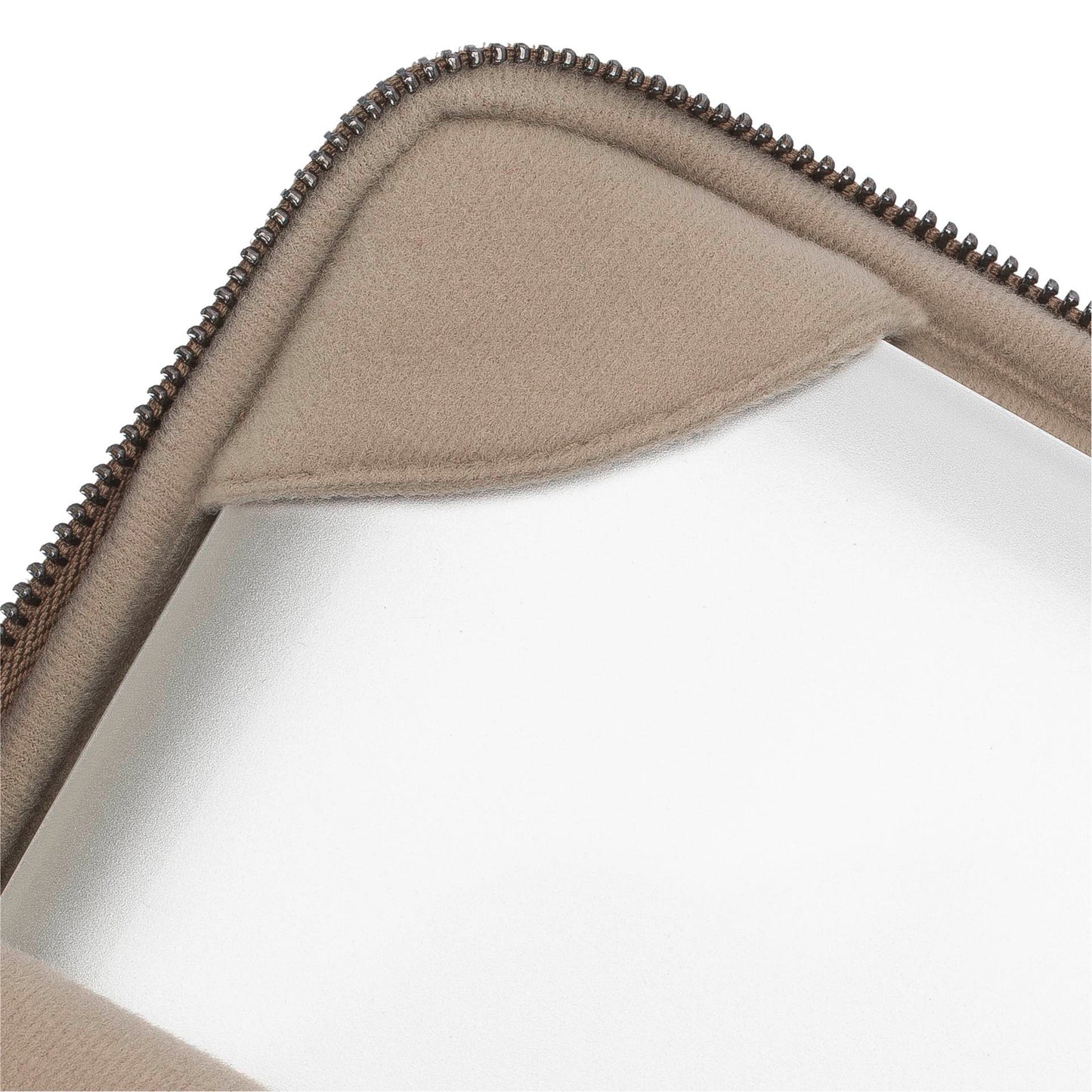 Rivacase 8904 Laptop Sleeve 14  beige