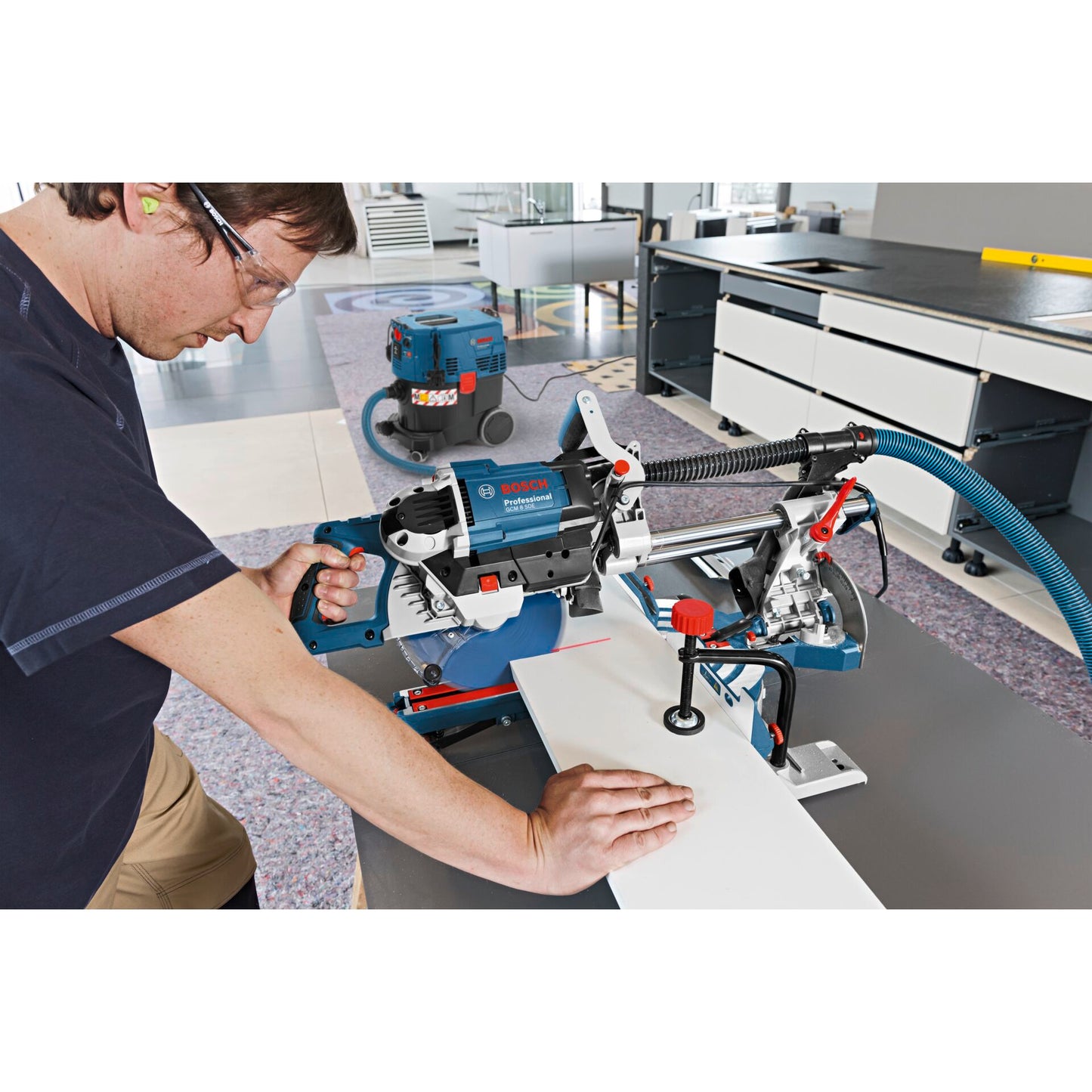 Bosch GCM 8 SDE Mitre Saw