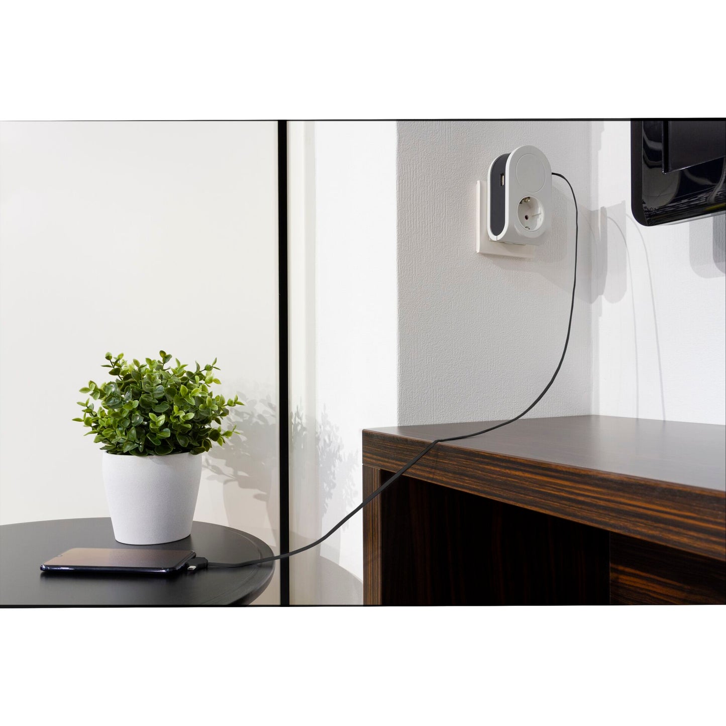 REV USB Charger Flex 3in1 0,8 m + 1x socket