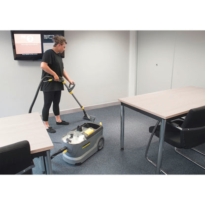 Kärcher Puzzi 10/1 Spray Extraction Cleaner