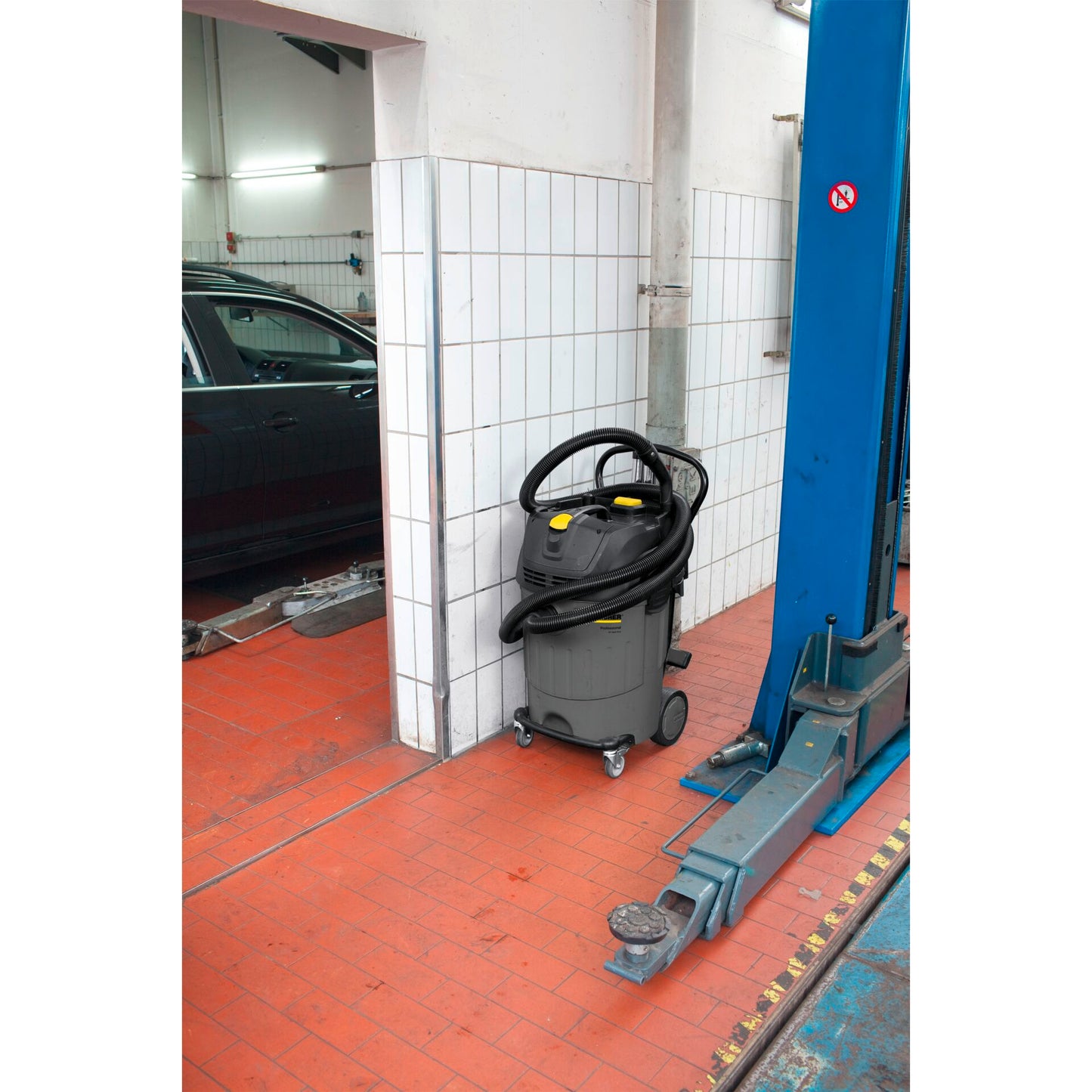 Kärcher NT 65/2 AP Wet & Dry Vacuum Cleaner