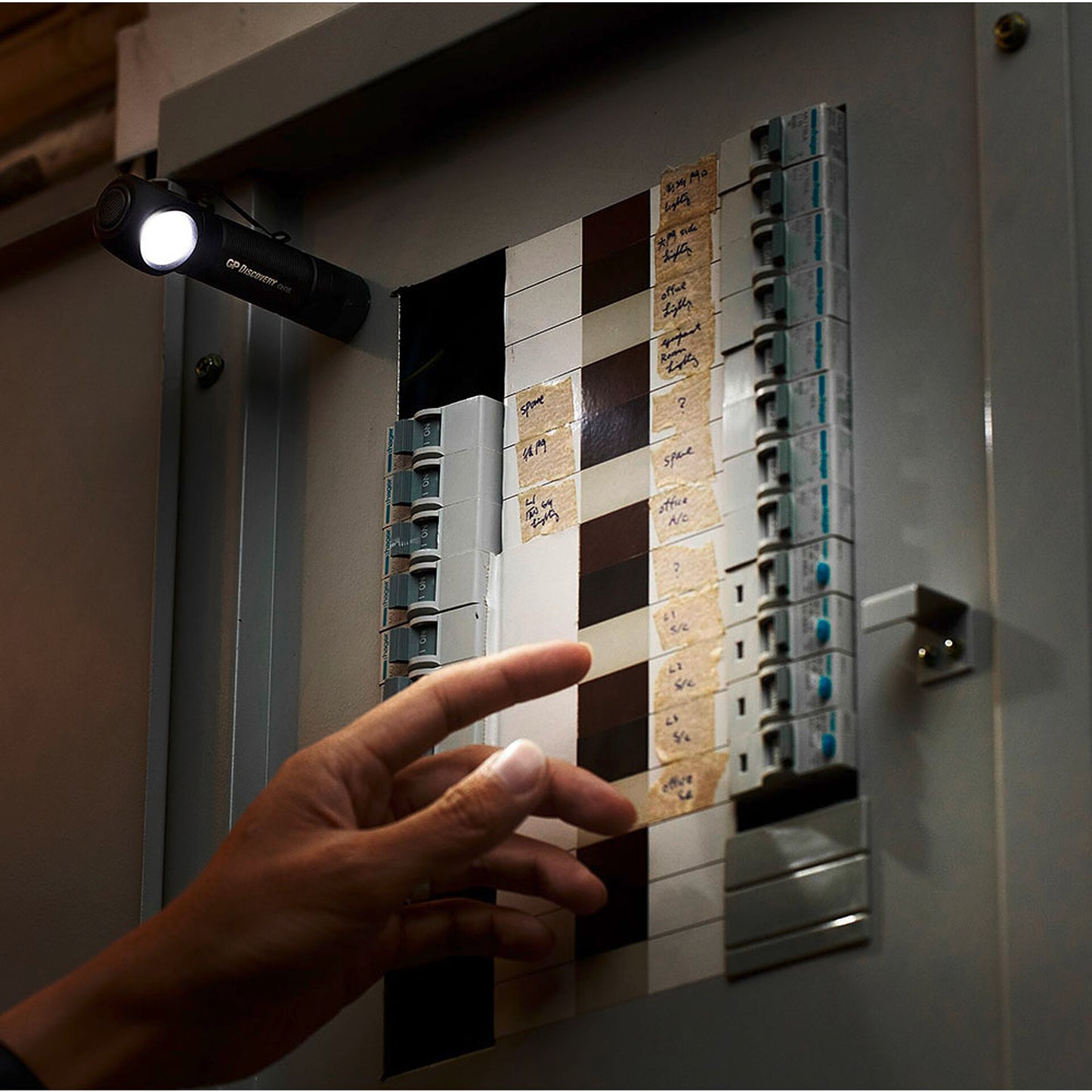 GP Multifunctional Head Lamp 600 Lumen+18650  260GPACTCH35000