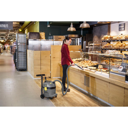 Kärcher NT 22/1 Ap Wet & Dry Vacuum Cleaner