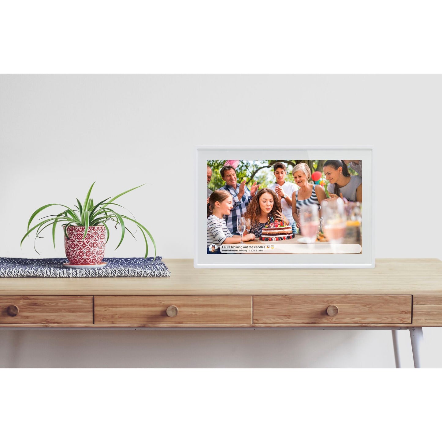 Braun DigiFrame 1019 WiFi 25,7cm (10,1) white