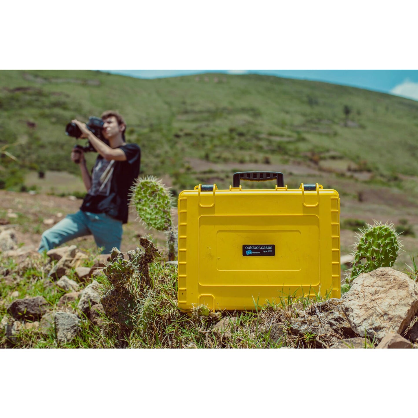 B&W Outdoor Case Type 6000 black