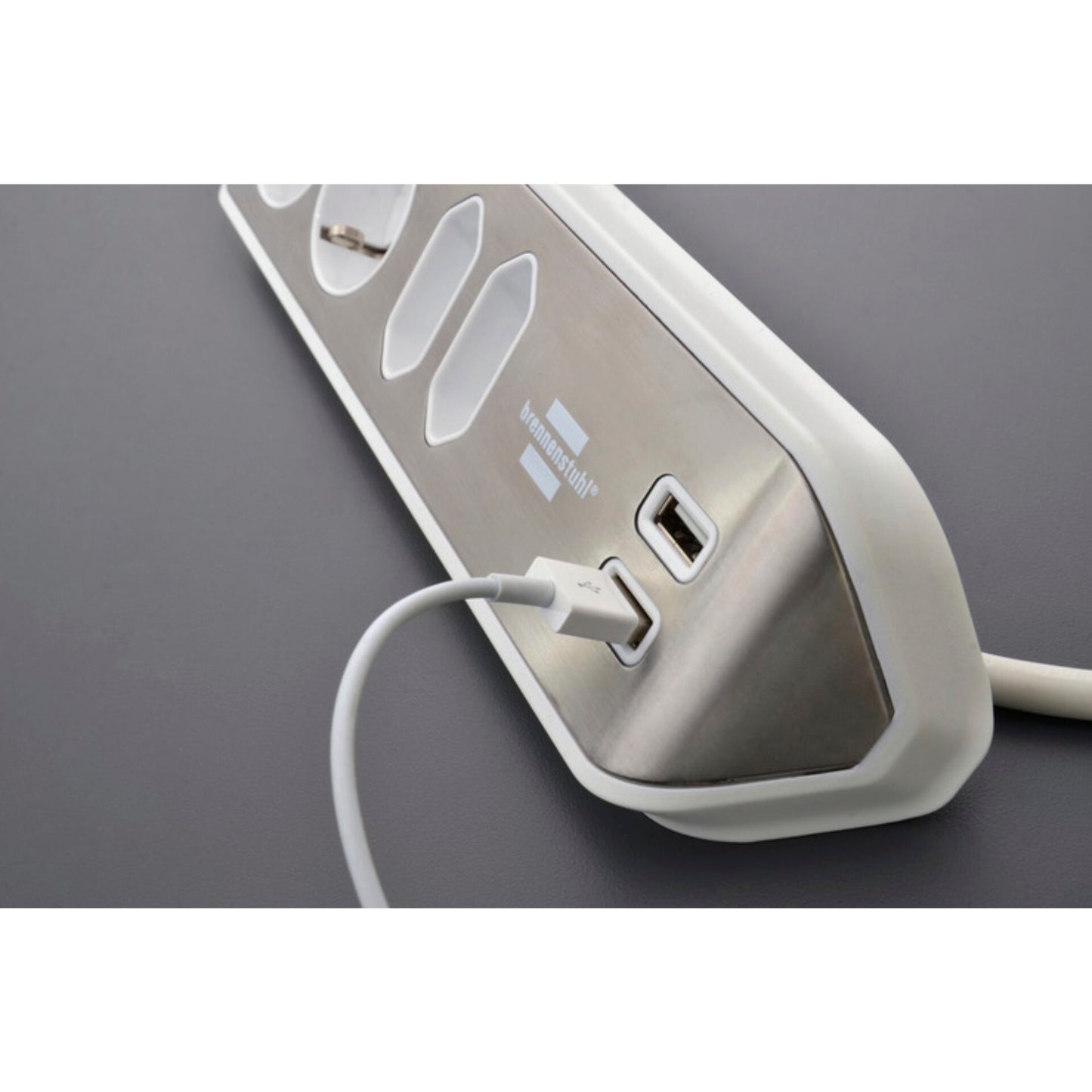 Brennenstuhl estilo Corner 4-way Extension Lead silver/white