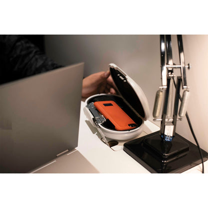 Master Lock Portable Personal Safe  5900EURDWHT