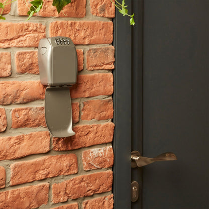 Master Lock Key Safe + Security Access Mount           5415EURD