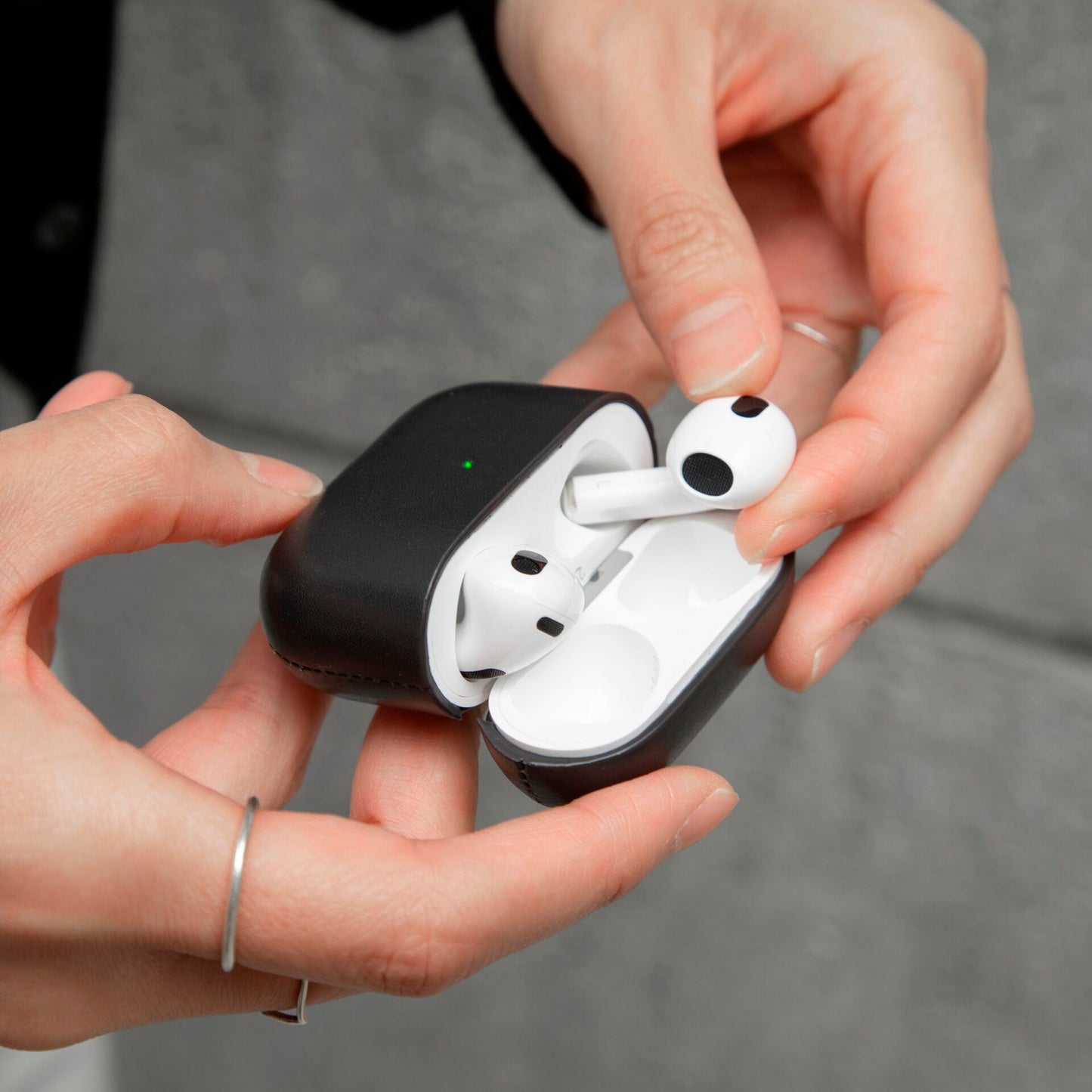 Native Union Leather AirPods 3. Gen Case Black