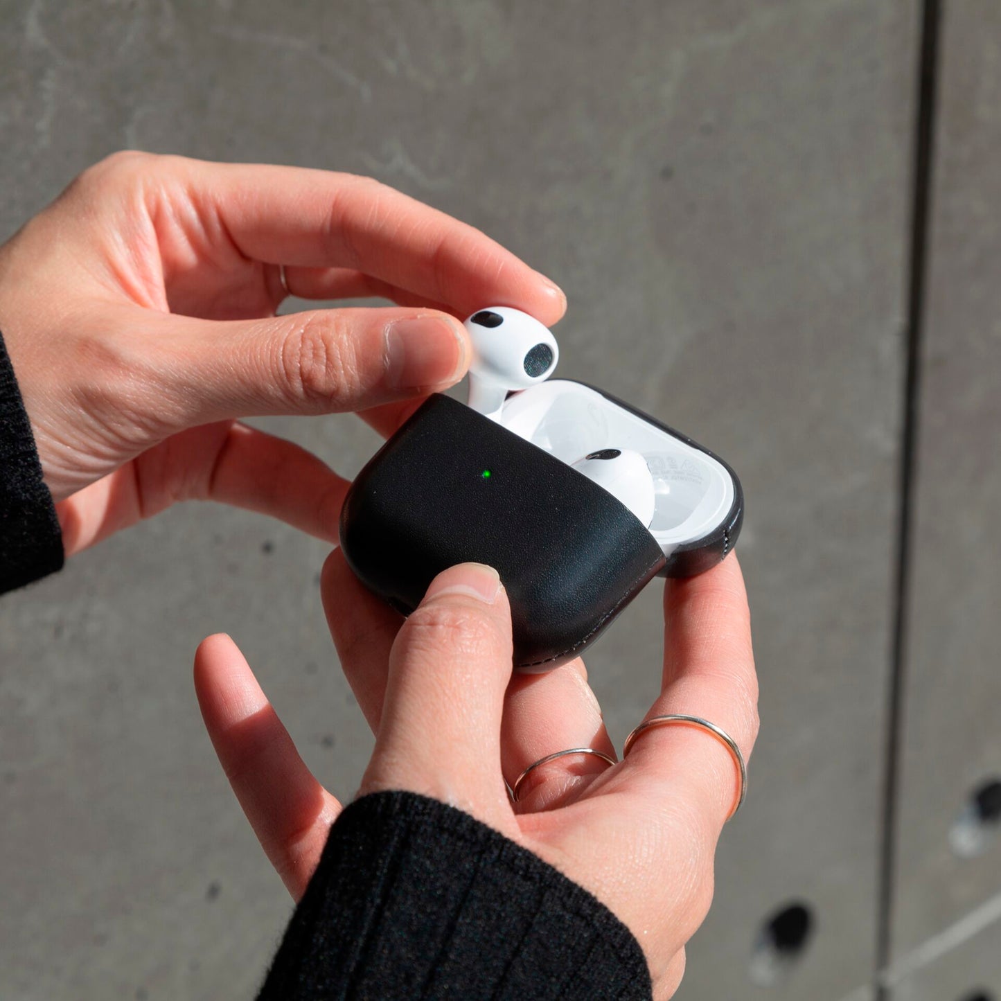 Native Union Leather AirPods 3. Gen Case Black