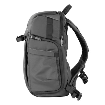 Vanguard VEO Adaptor S41 grey Backpack with USB-A