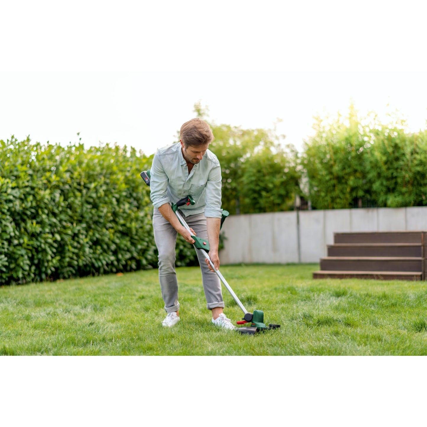 Bosch UniversalGrassCut 18 solo