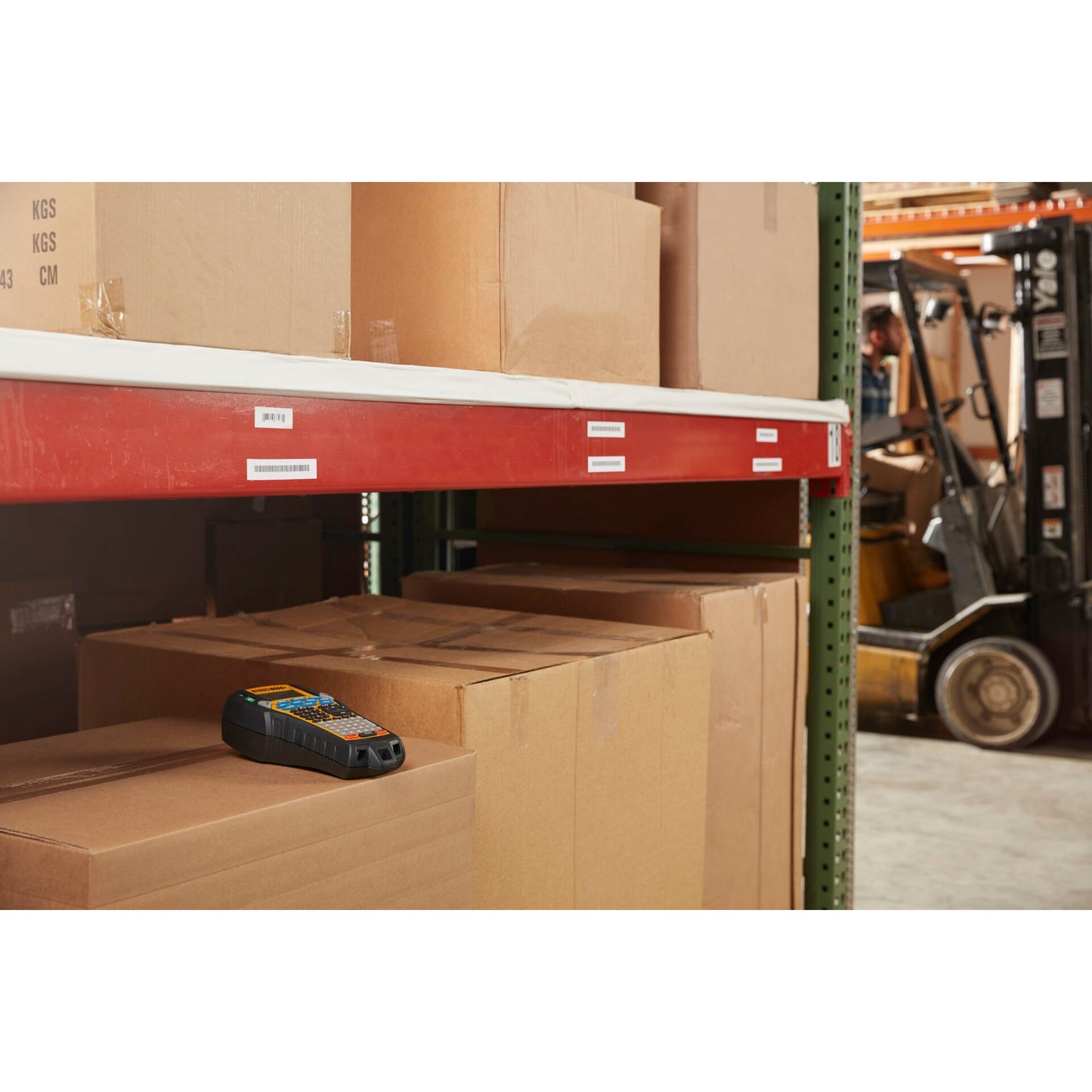 Dymo Rhino 6000+ Vinyl selbstlam 24 mm x 5,5 m black to white