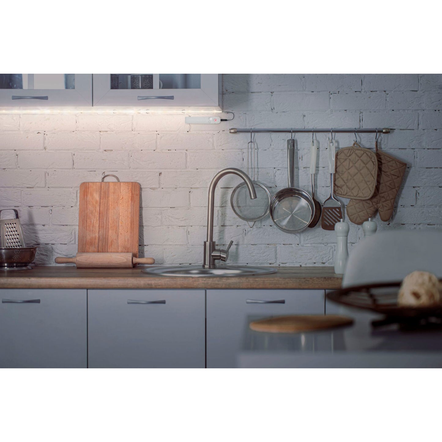 Ansmann LED-Band with Sensor 2m 60 LEDs warm-white 1600-0436