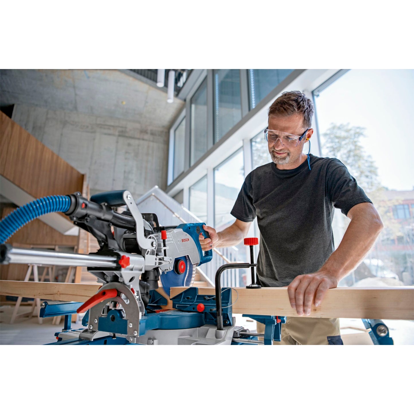 Bosch GCM 18V-216 DC solo Cordless Cross Cut & Mitre Saw