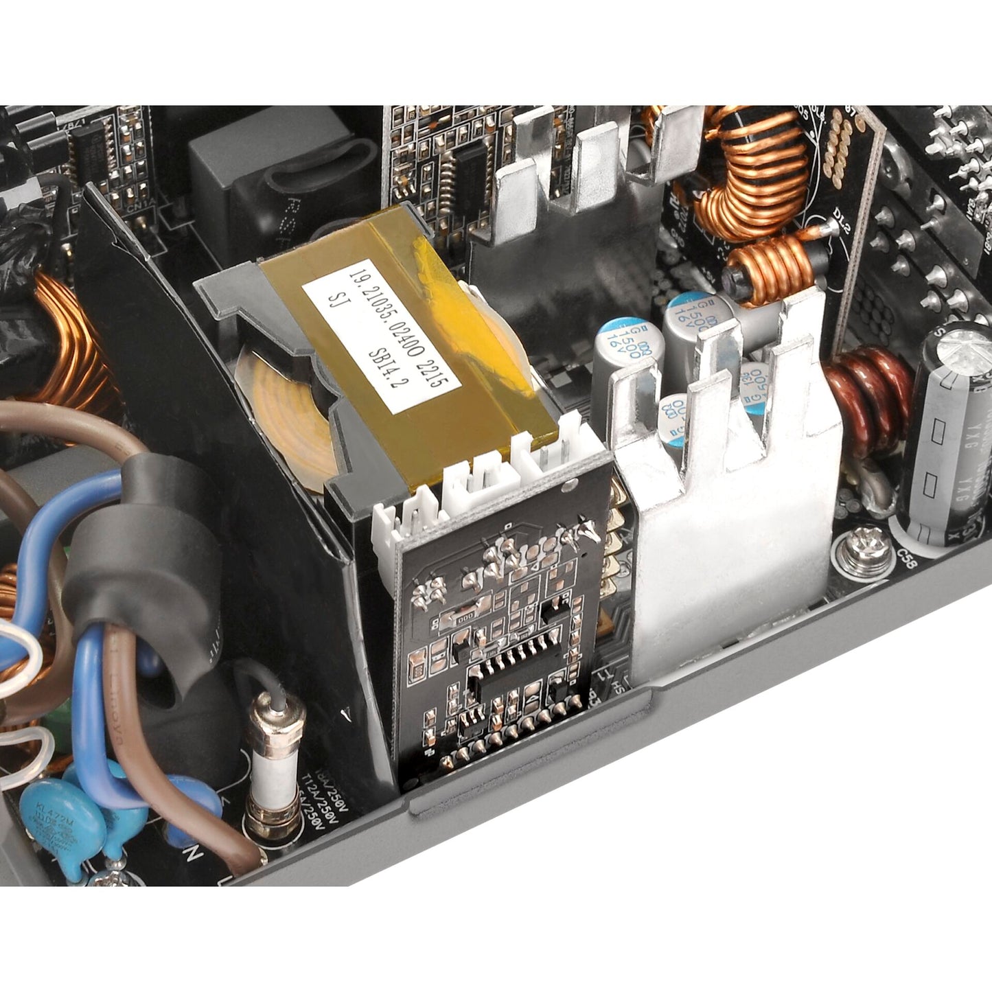 Thermaltake Toughpower GF3 1350W 80+ Gold for new Gen GPU